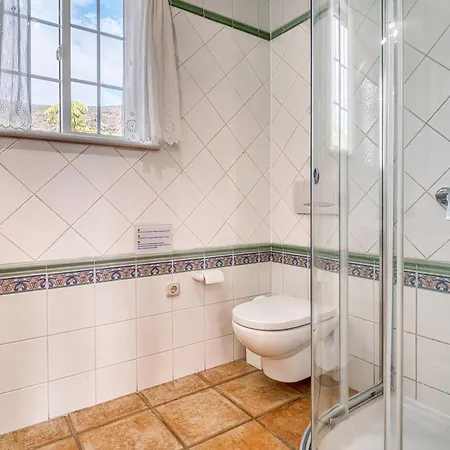 Carlitos By Vista Gomera אדחה