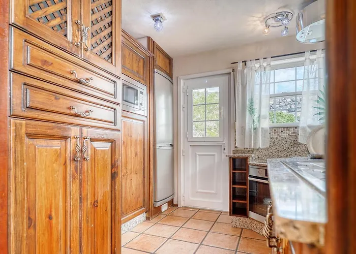 Carlitos By Vista Gomera