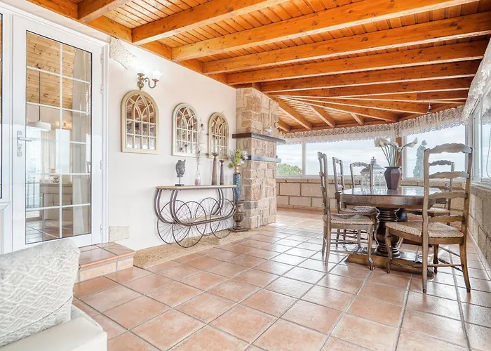 Carlitos By Vista Gomera Villa *