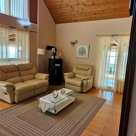 Carlitos By Vista Gomera *